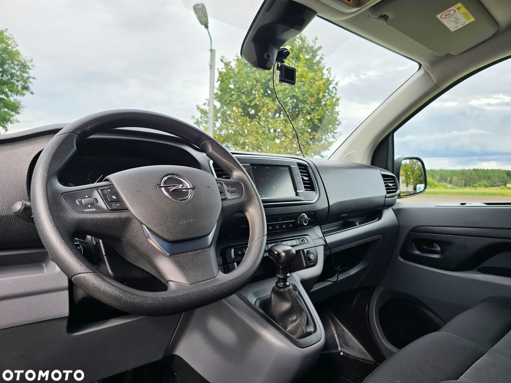 Opel VIVARO - 21