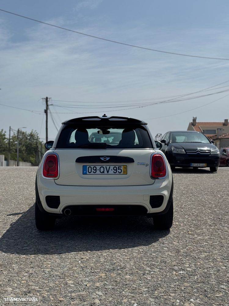 MINI 3 Portas One D - 10
