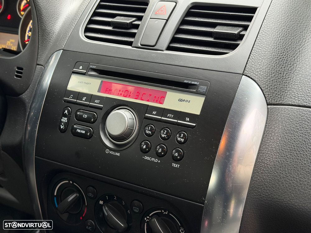 Suzuki SX4 1.6 DDiS GL Outdoor Line - 31