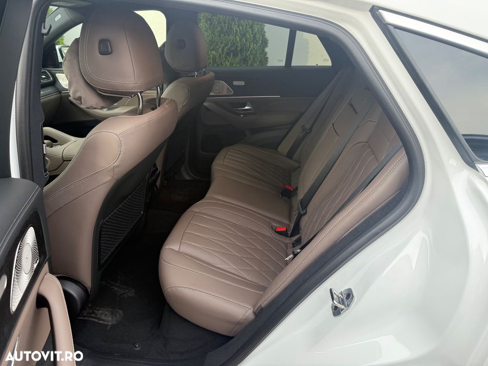 Mercedes-Benz GLE Coupe AMG 53 PHEV - 10