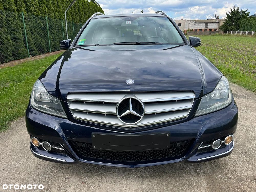Mercedes-Benz Klasa C 220 CDI DPF Automatik BlueEFFICIENCY Avantgarde - 11