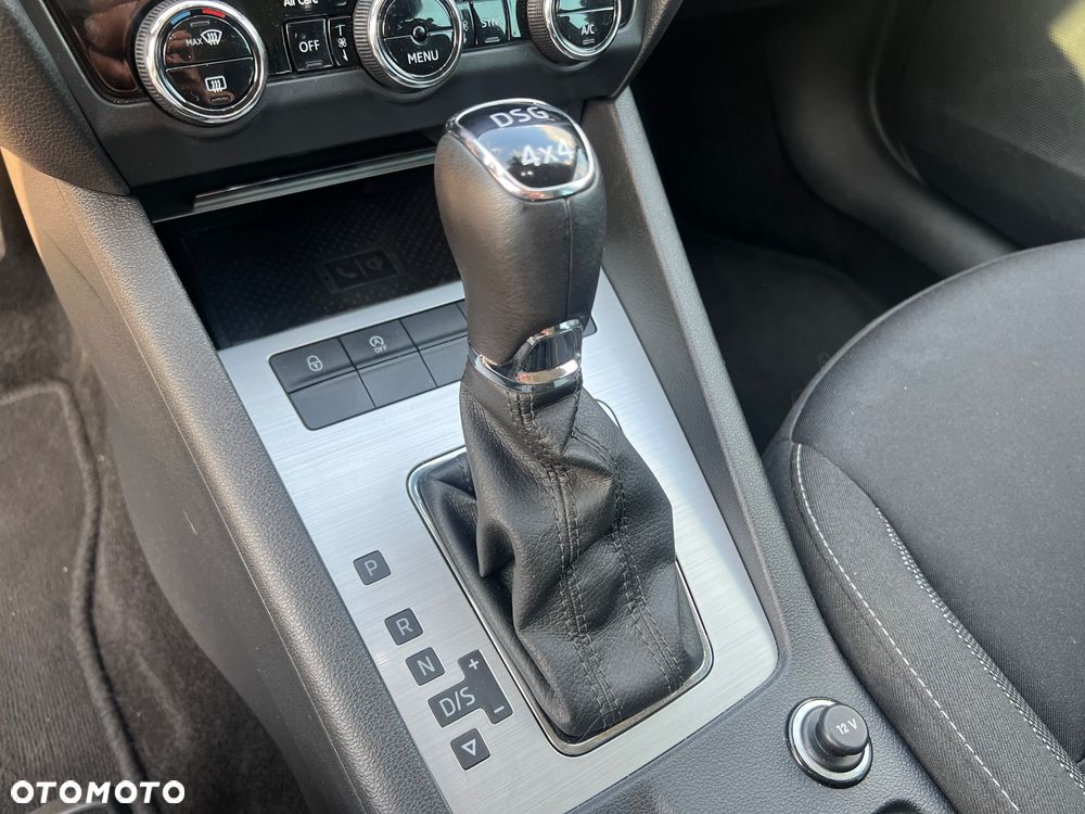Skoda Octavia 2.0 TDI 4x4 Style DSG - 15