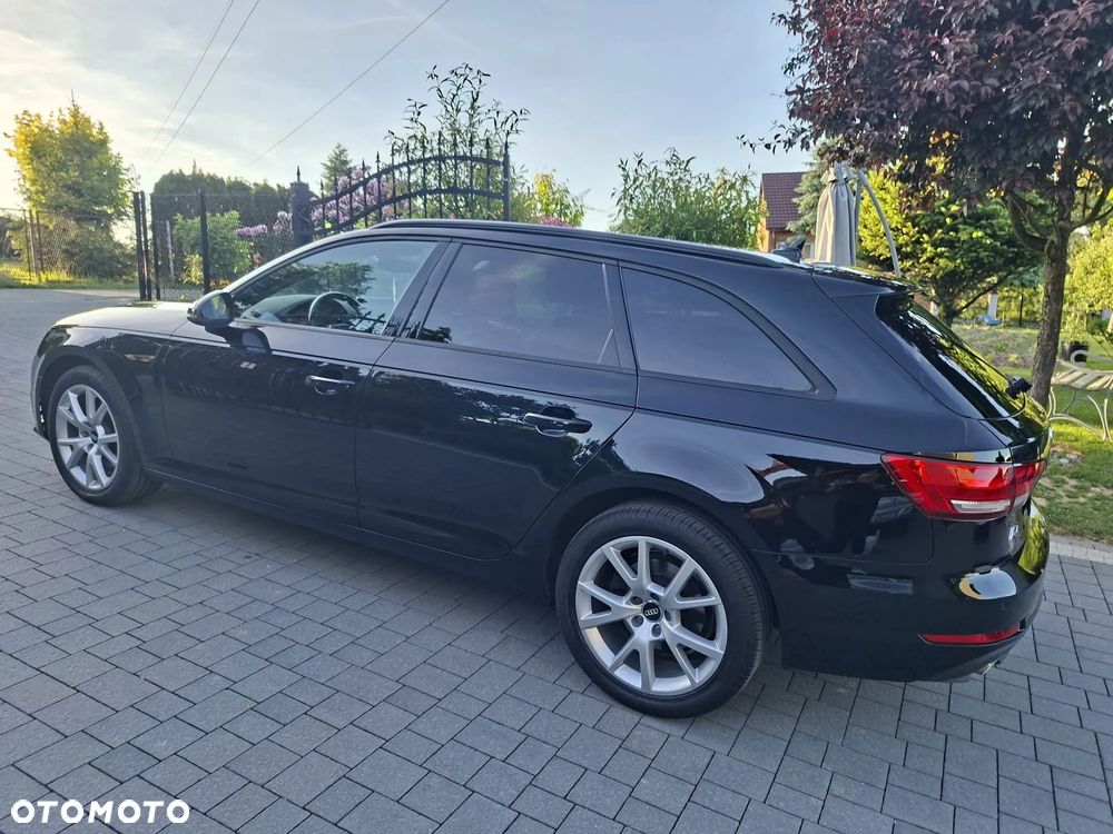 Audi A4 Avant 2.0 TDI S tronic - 12