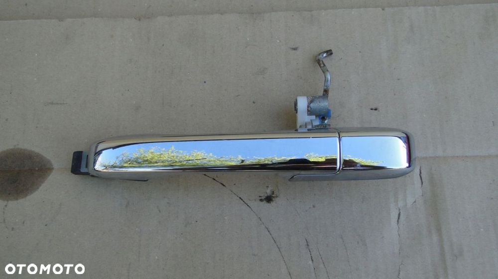 HONDA CR-V II KLAMKA DRZWI LEWA TYŁ TYLNA CHROM EU - 1