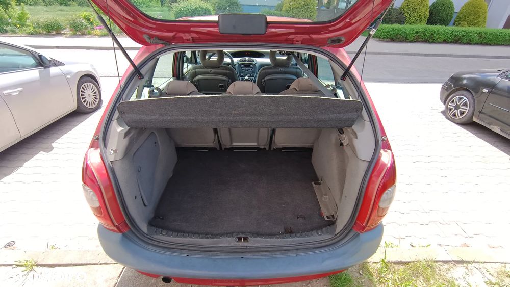 Citroën Xsara Picasso 2.0 HDi SX Plus - 8