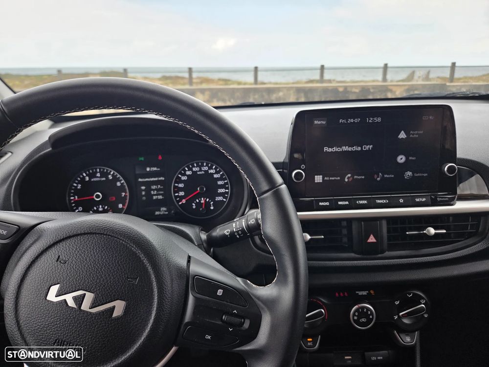 Kia Picanto - 10