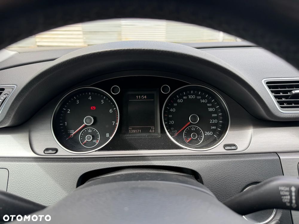 Volkswagen Passat 1.8 TSI Comfortline - 7