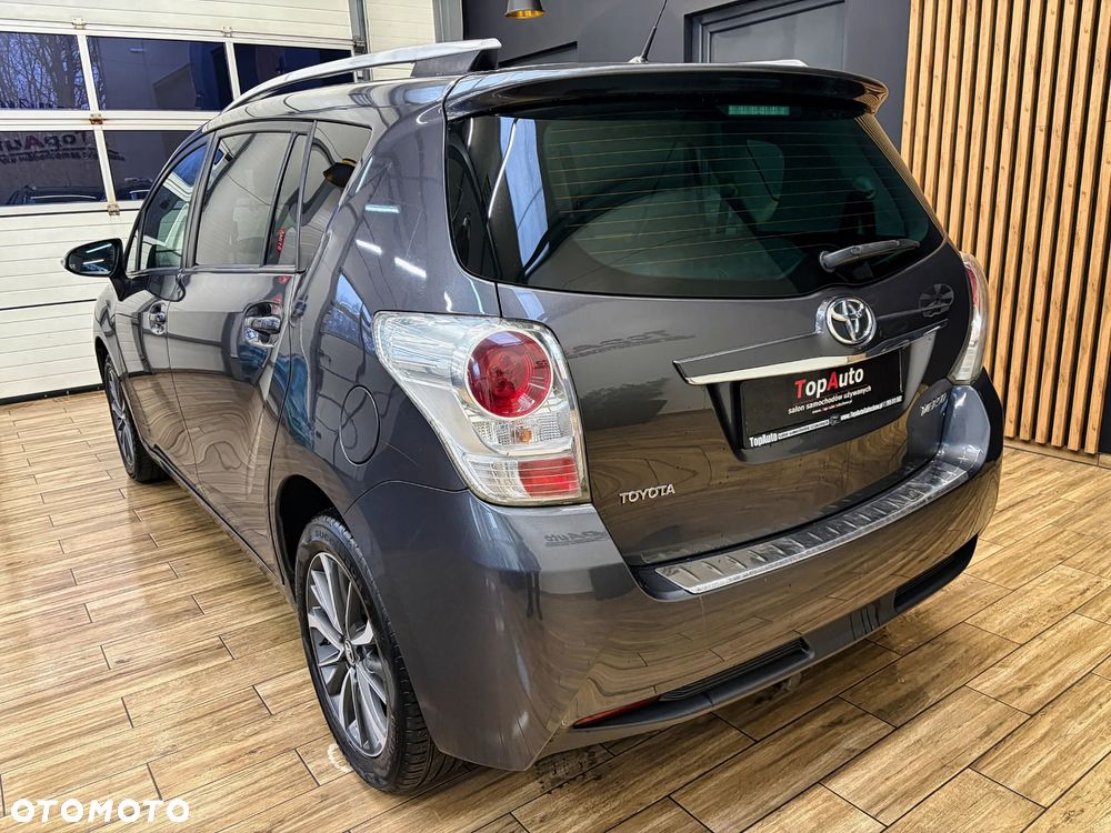Toyota Verso 1.8 7-Sitzer Comfort - 9