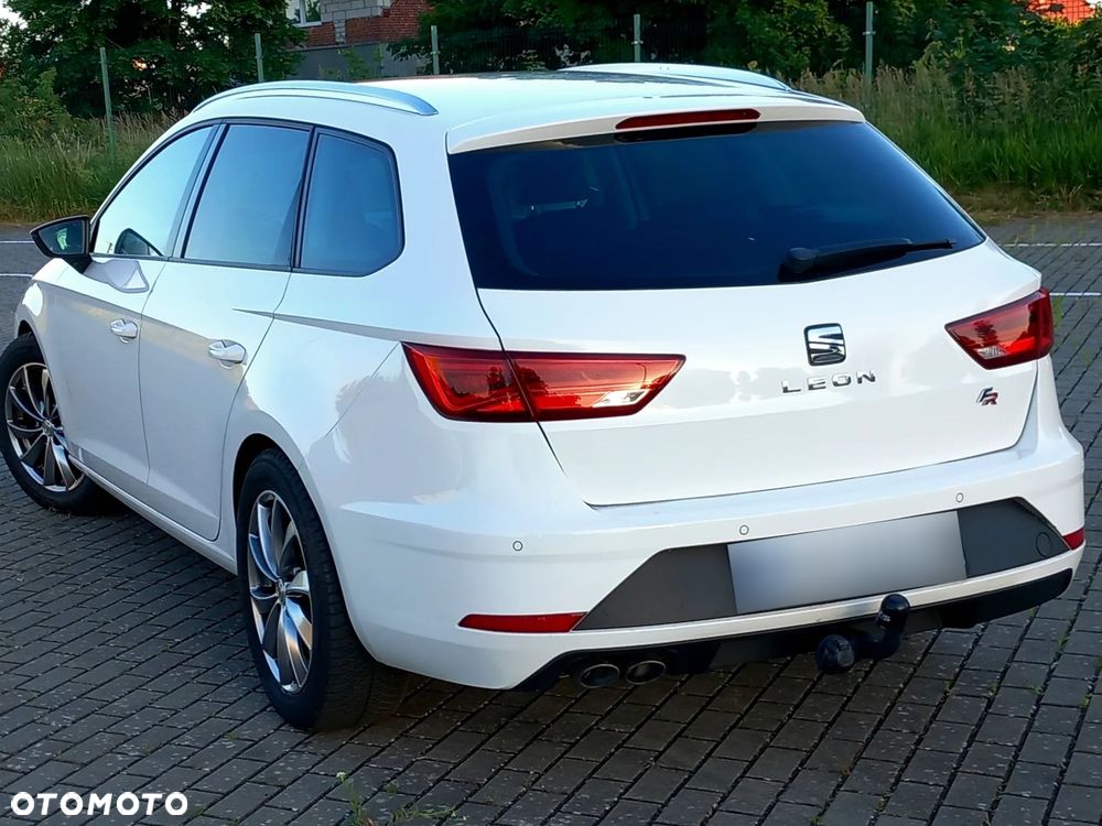 Seat Leon 2.0 TDI DSG Xcellence - 27