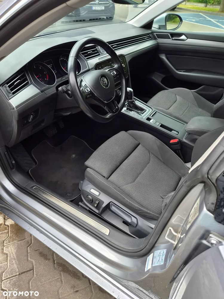 Volkswagen Arteon 2.0 TDI SCR Elegance DSG - 4