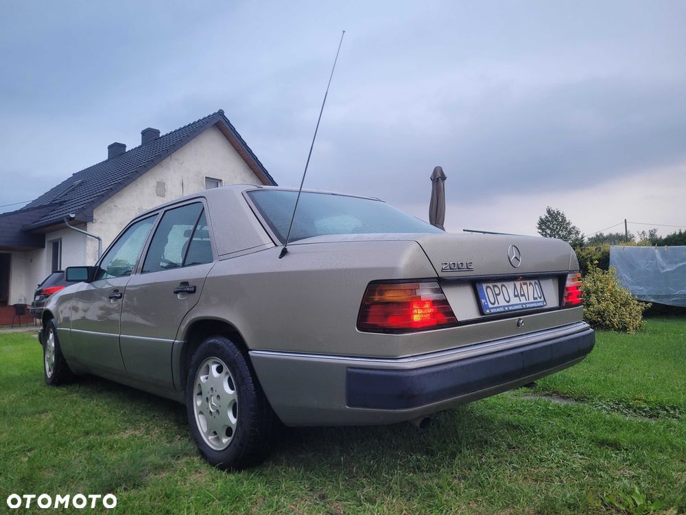 Mercedes-Benz W124 (1984-1993) - 3