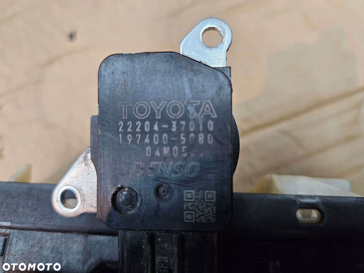 TOYOTA PRIUS PLUS PRZEPŁYWOMIERZ POWIETRZA - 2