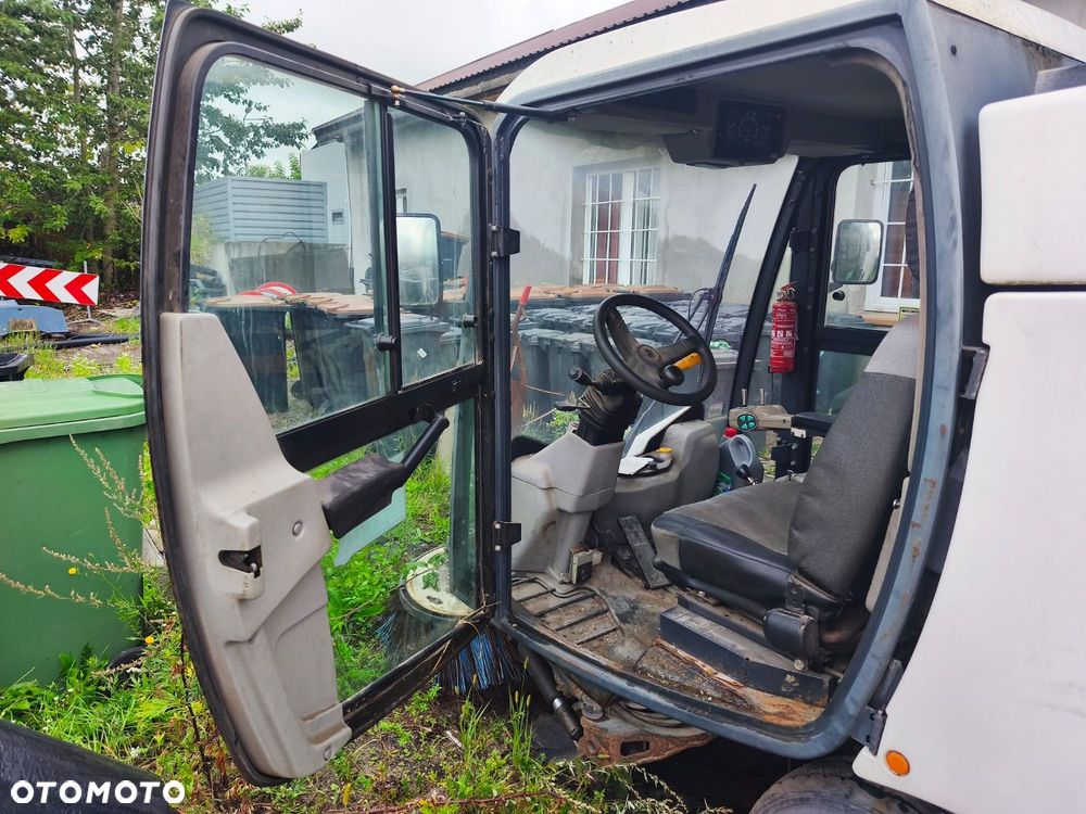 Johnston 142A 101T Sweepers - 10