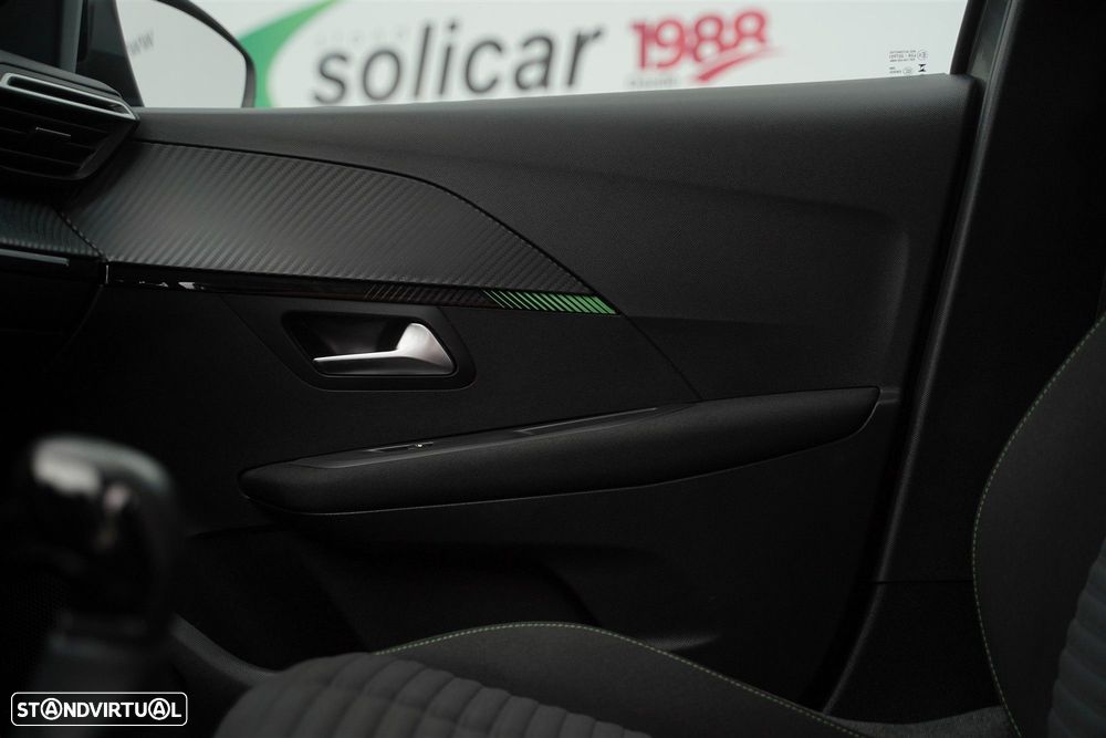 Peugeot 208 1.2 PureTech Active - 28