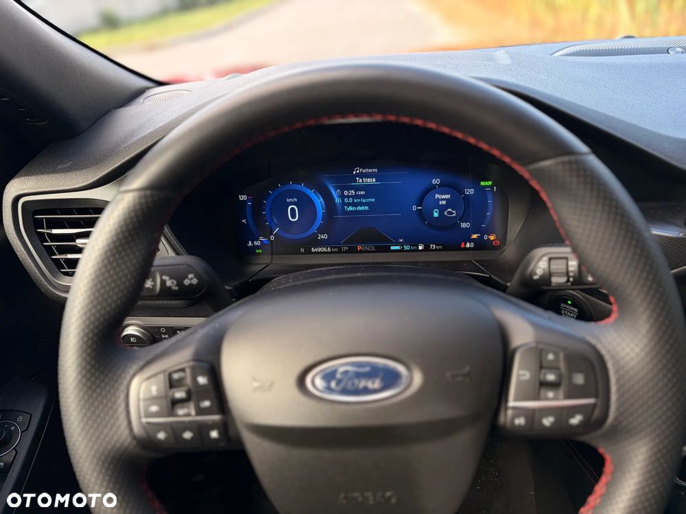 Ford Kuga 2.5P PHEV FWD ST-Line X - 22
