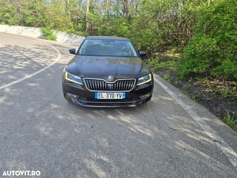 Skoda Superb 1.6 TDI DSG Style - 2
