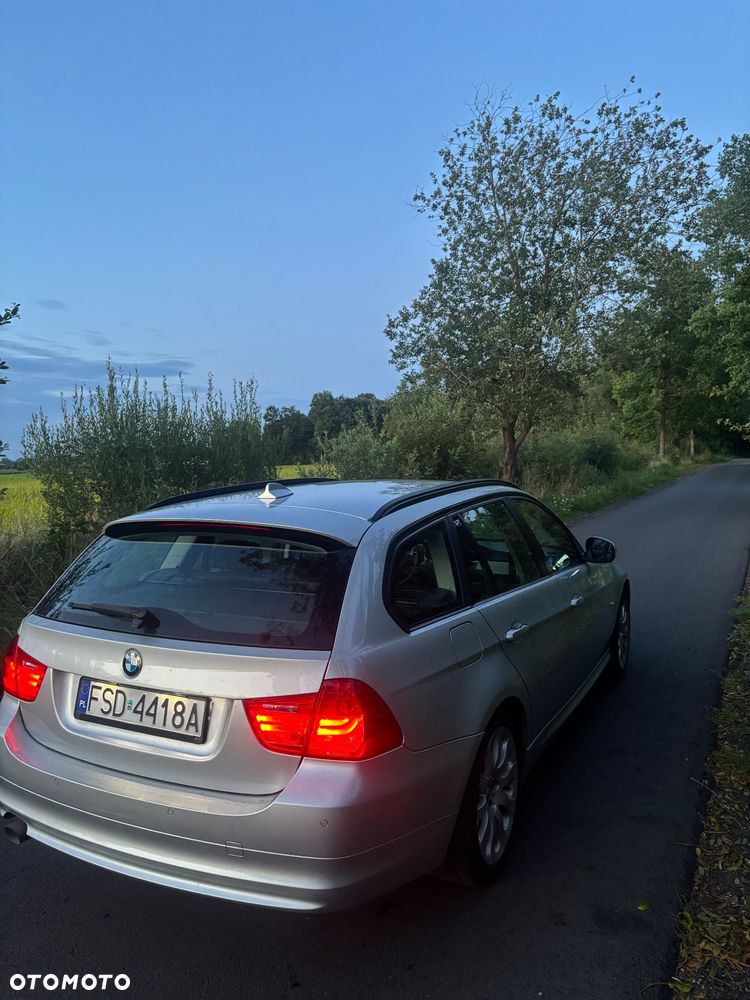 BMW Seria 3 318d DPF - 7
