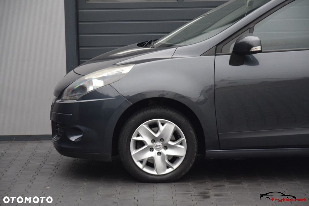 Renault Scenic - 7