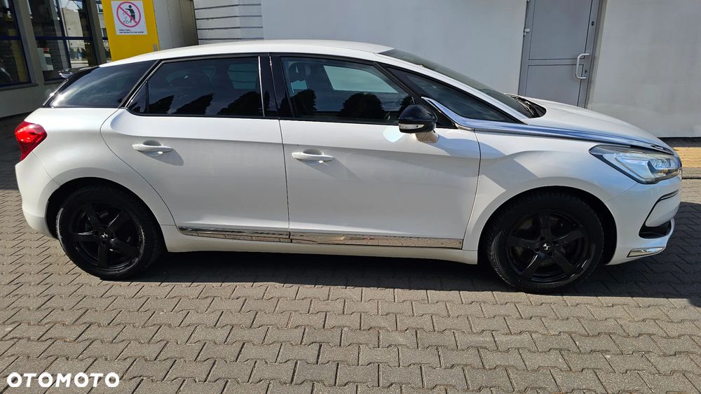 DS Automobiles DS 5 - 13