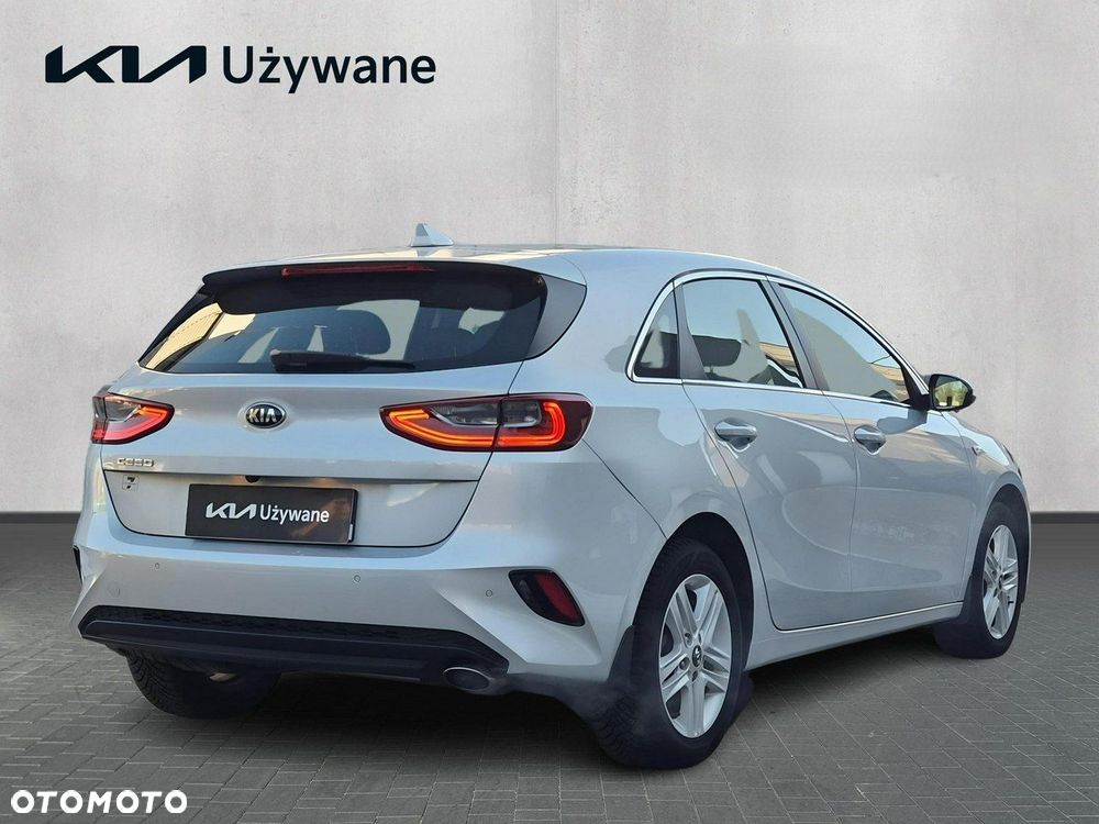 Kia Ceed - 6