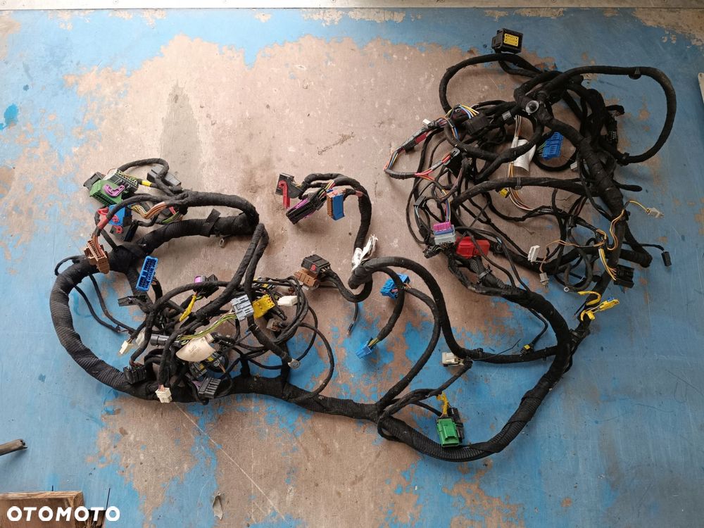 instalacja elektryczna kabiny pod deskę europa iveco daily 06-11