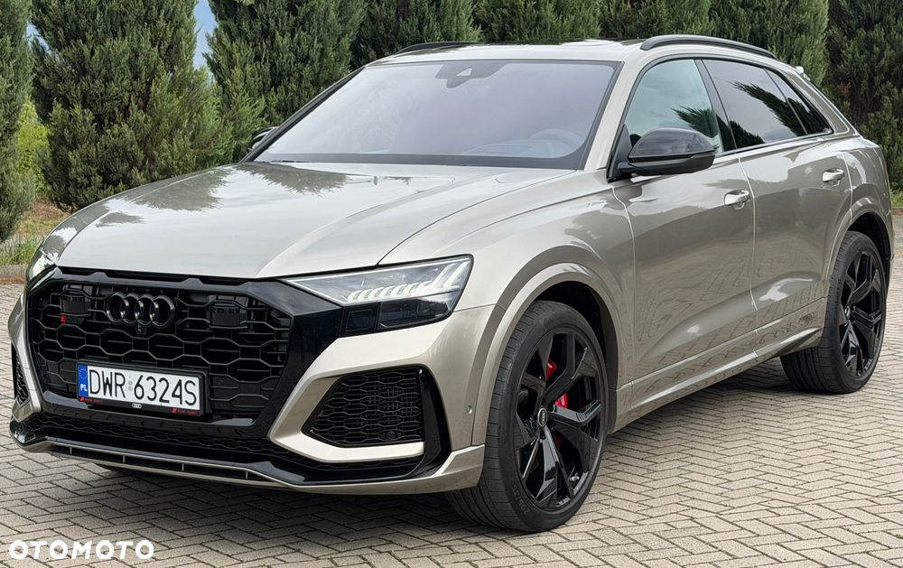 Audi RS Q8 - 2