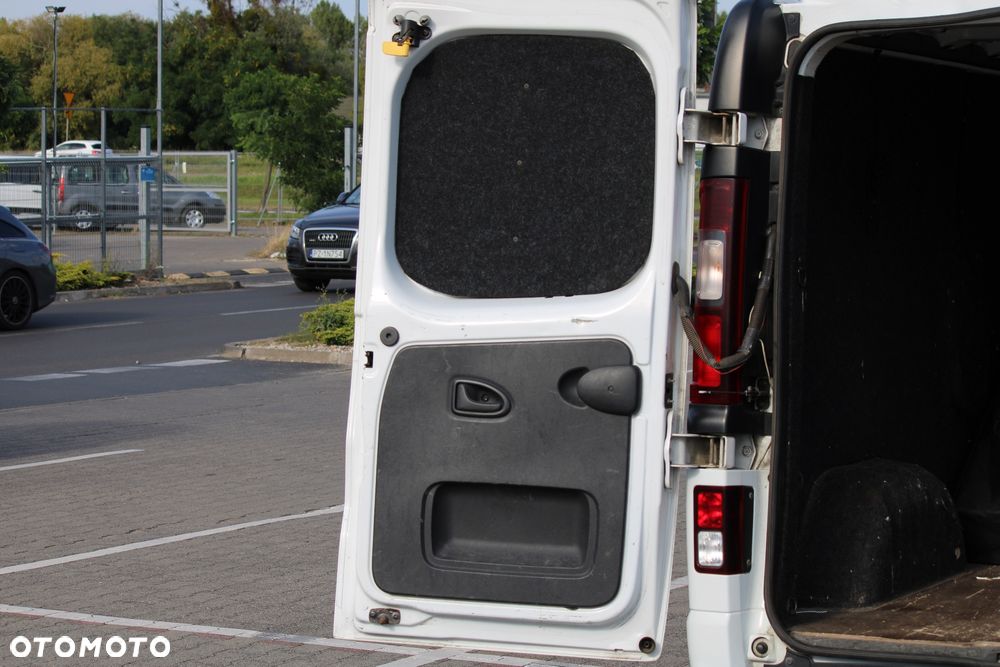 Opel Vivaro B - 17