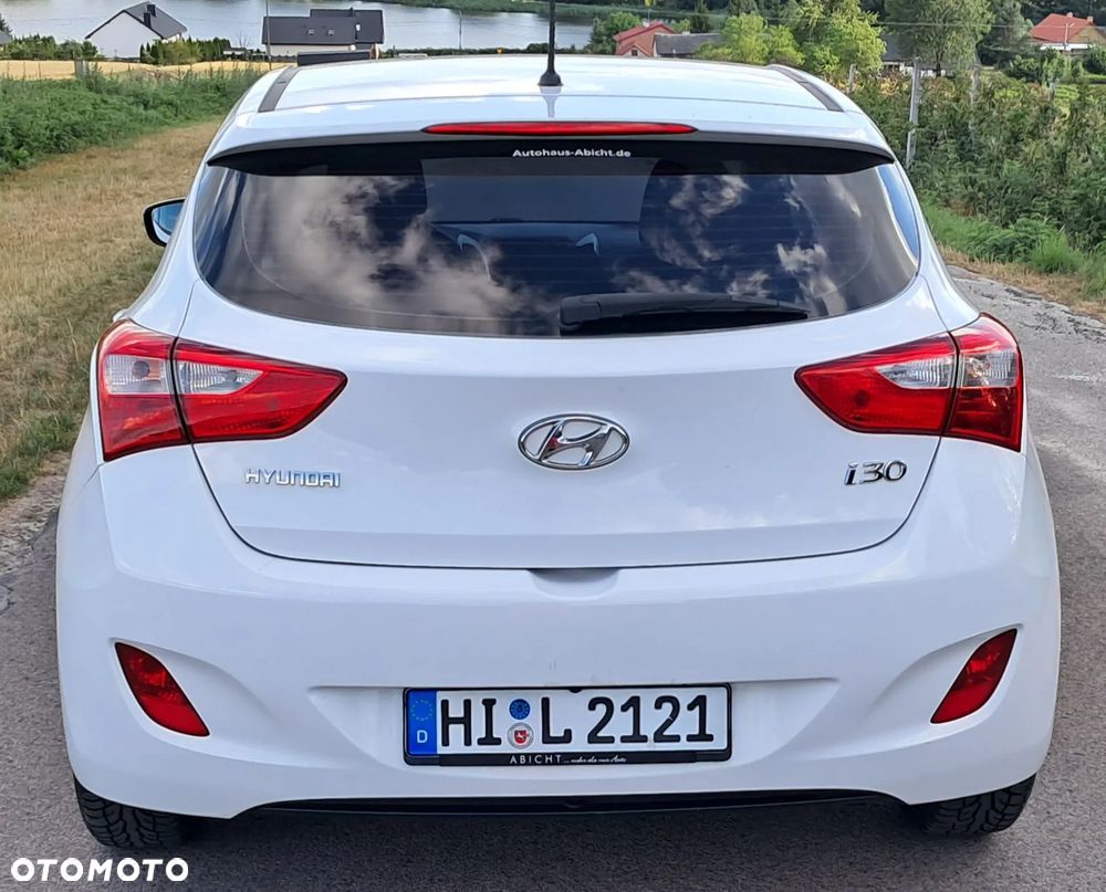 Hyundai i30 1.4 Classic - 11