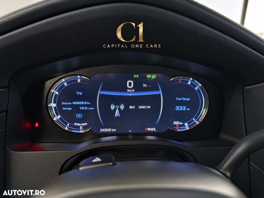 Cadillac Escalade ESV 6.2 V8 AWD AT Platinum - 17