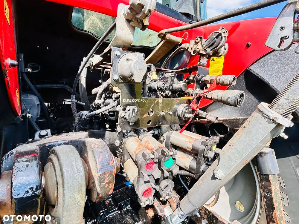Massey Ferguson - 17