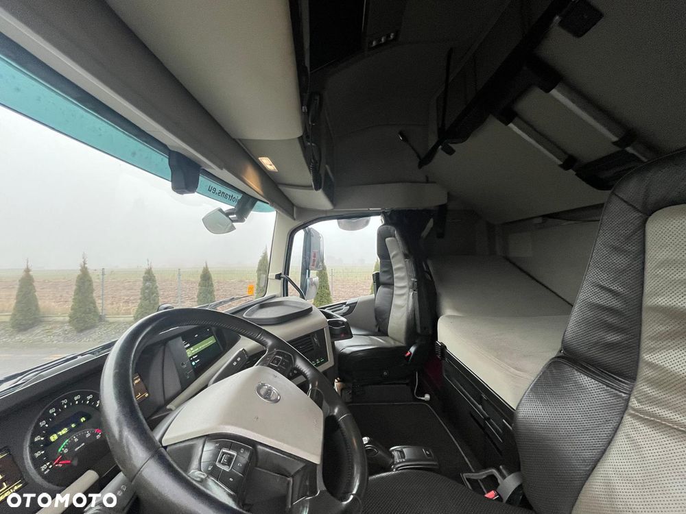 Volvo FH 500 / WERSJA LIMITOWANA / PEŁEN SERWIS / GLOBETROTTER XL / XENON - 22