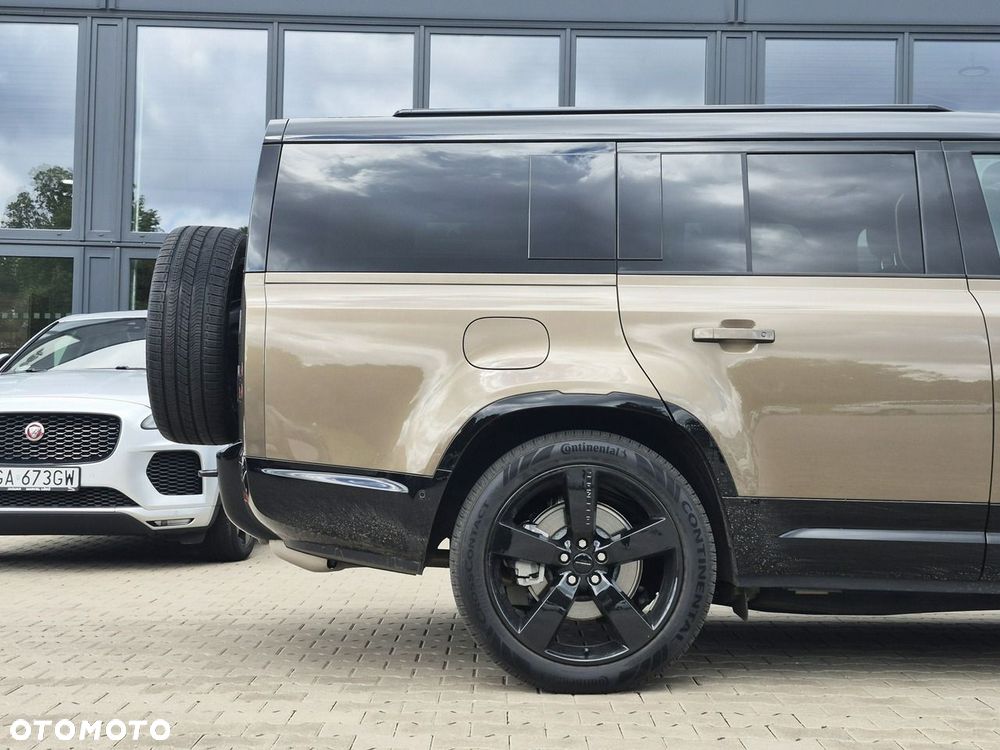 Land Rover Defender 130 D350 X-Dynamic HSE - 8