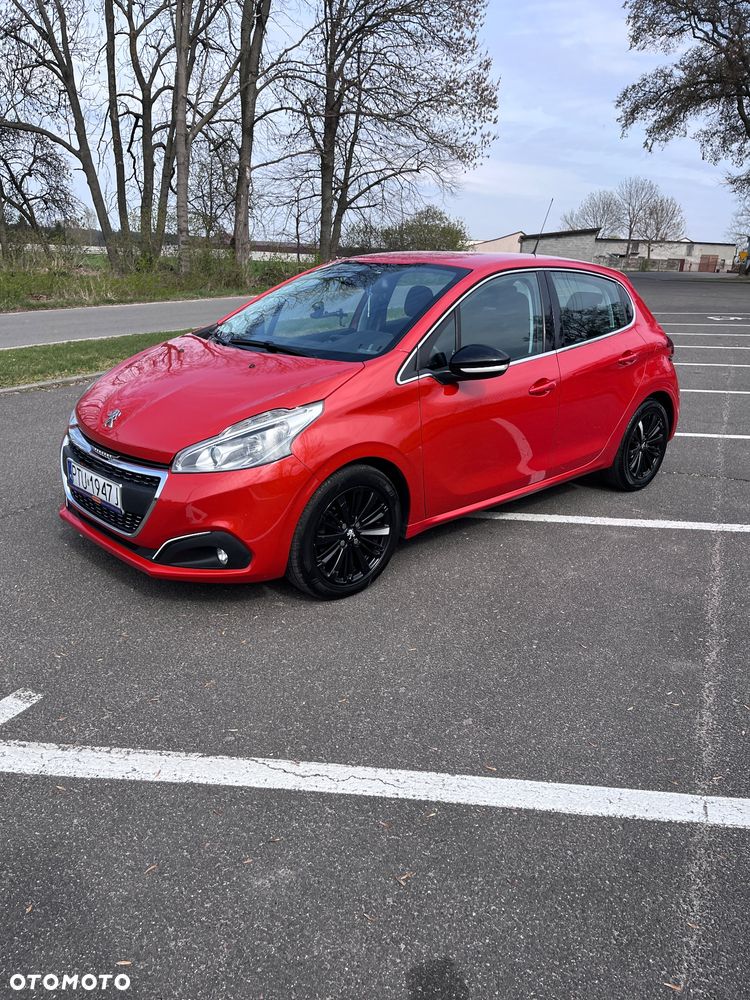 Peugeot 208 1.2 PureTech Allure S&S - 1