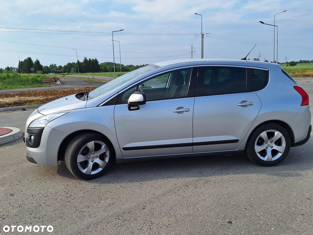 Peugeot 3008 1.6 Premium - 4
