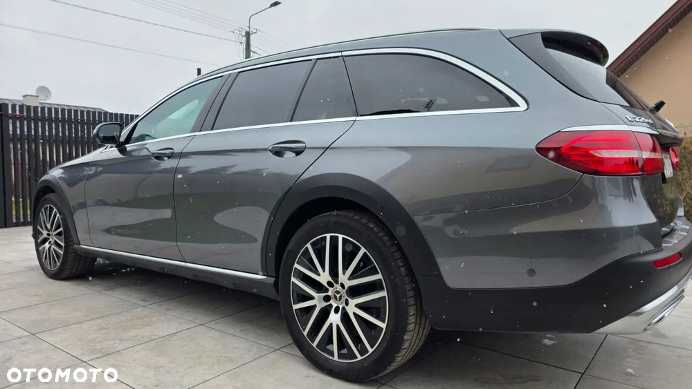 Mercedes-Benz Klasa E - 5