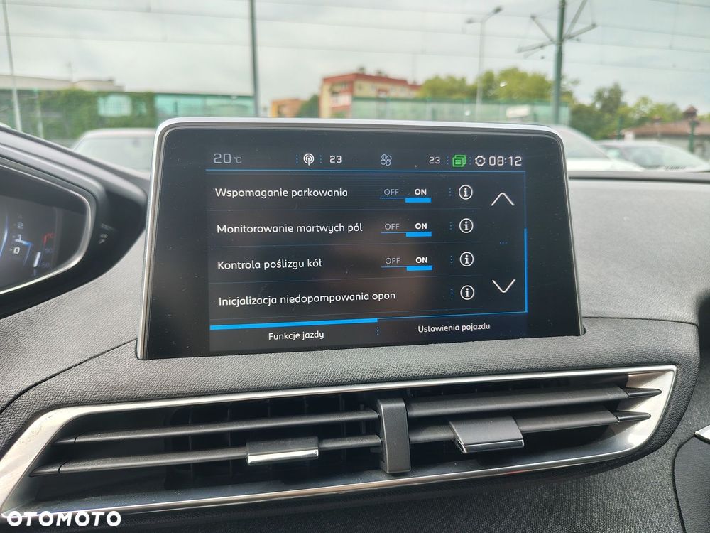 Peugeot 3008 1.2 PureTech Allure - 24