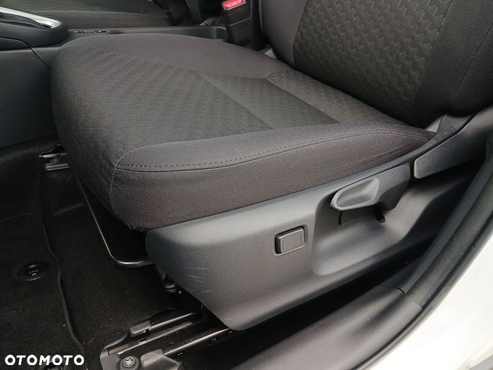 Toyota Yaris Cross Hybrid 1.5 Comfort - 38