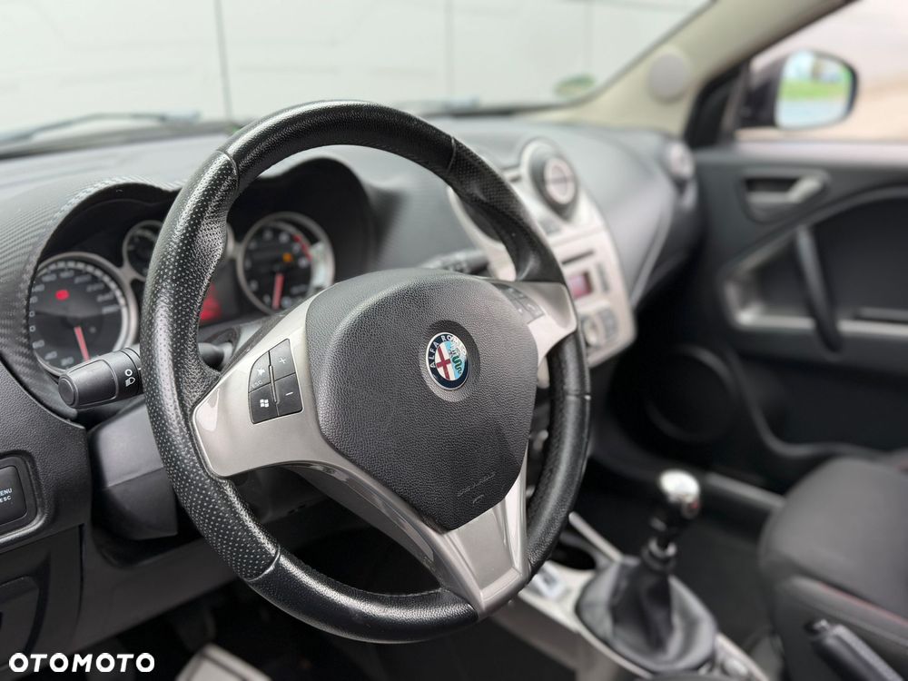 Alfa Romeo Mito 1.4 16V - 10