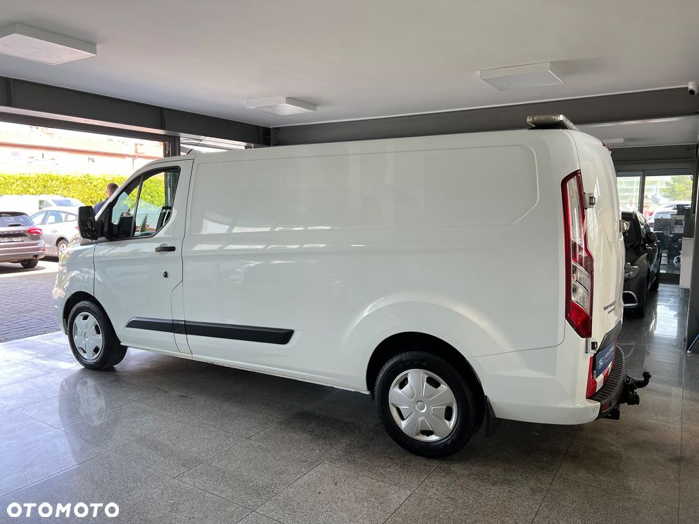 Ford Transit Custom - 10