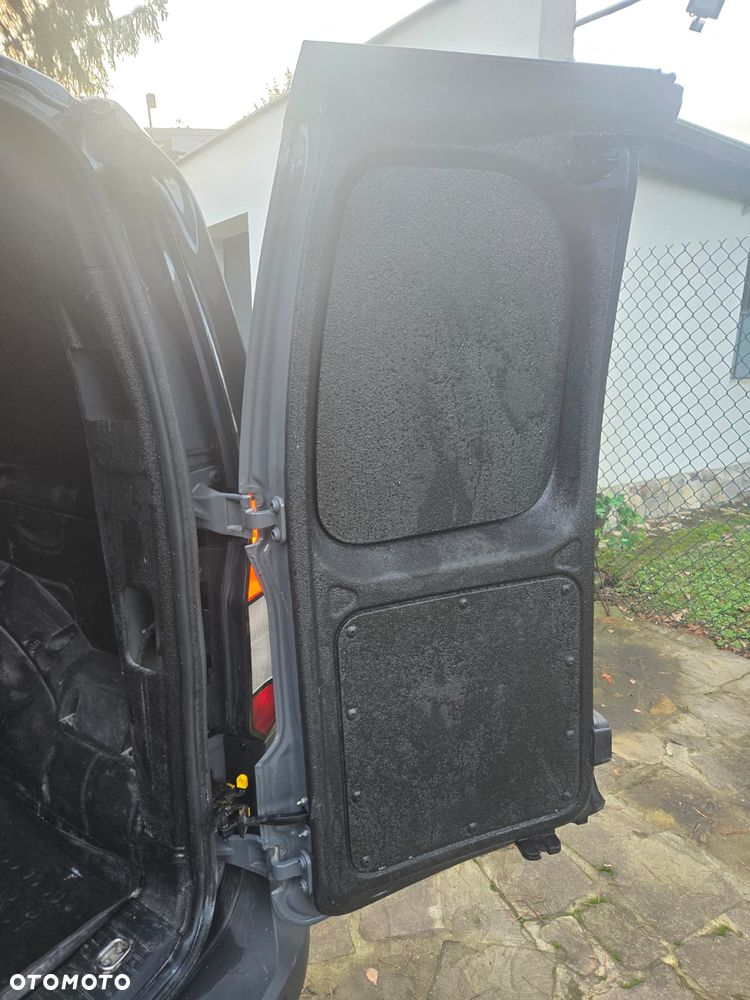 Volkswagen Caddy Cargo Maxi - 22