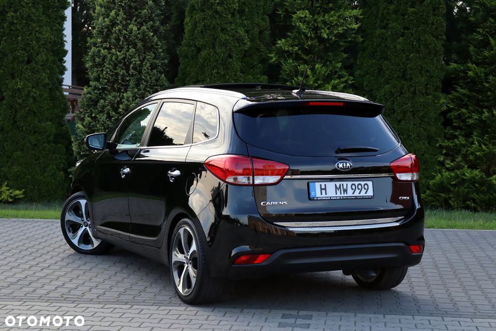 Kia Carens 1.7 CRDi L 7os - 8