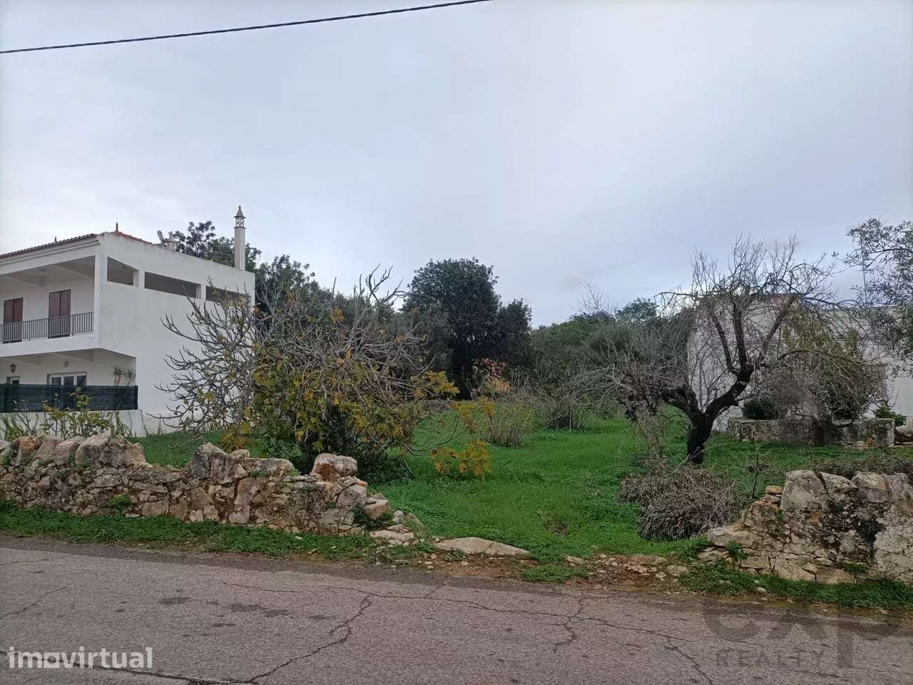Terreno urbanizável em Bordeira, Santa Bárbara de Nexe - Grande imagem: 2/7