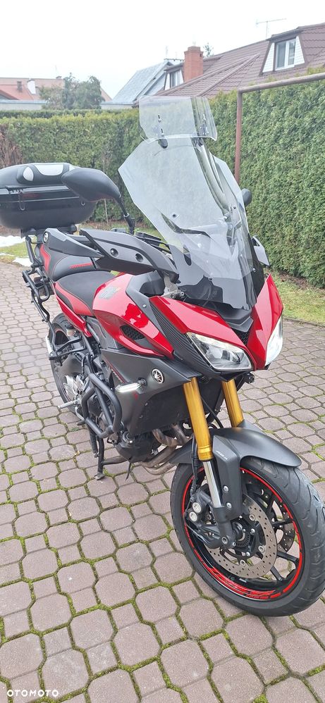 Yamaha MT - 9