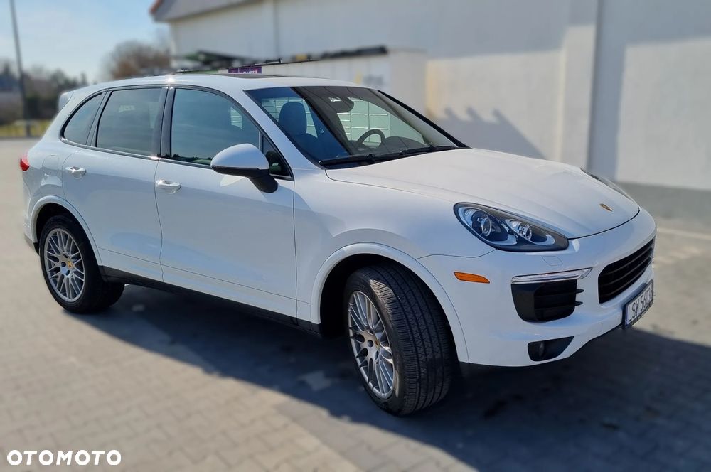 Porsche Cayenne Platinum Edition - 10