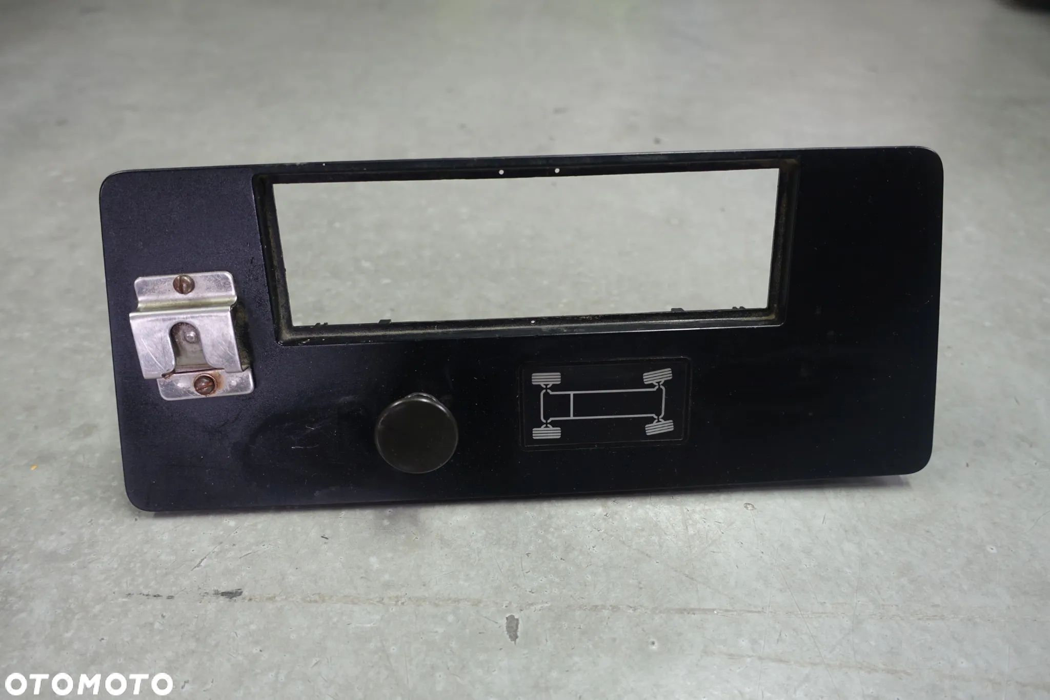 PANEL PRZEŁĄCZNIK NAPĘDU VW T4 SYNCRO 4X4 - 1
