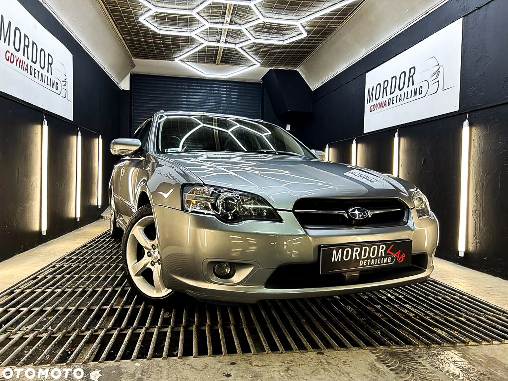 Subaru Legacy Kombi 2.0R Automatik Active - 2