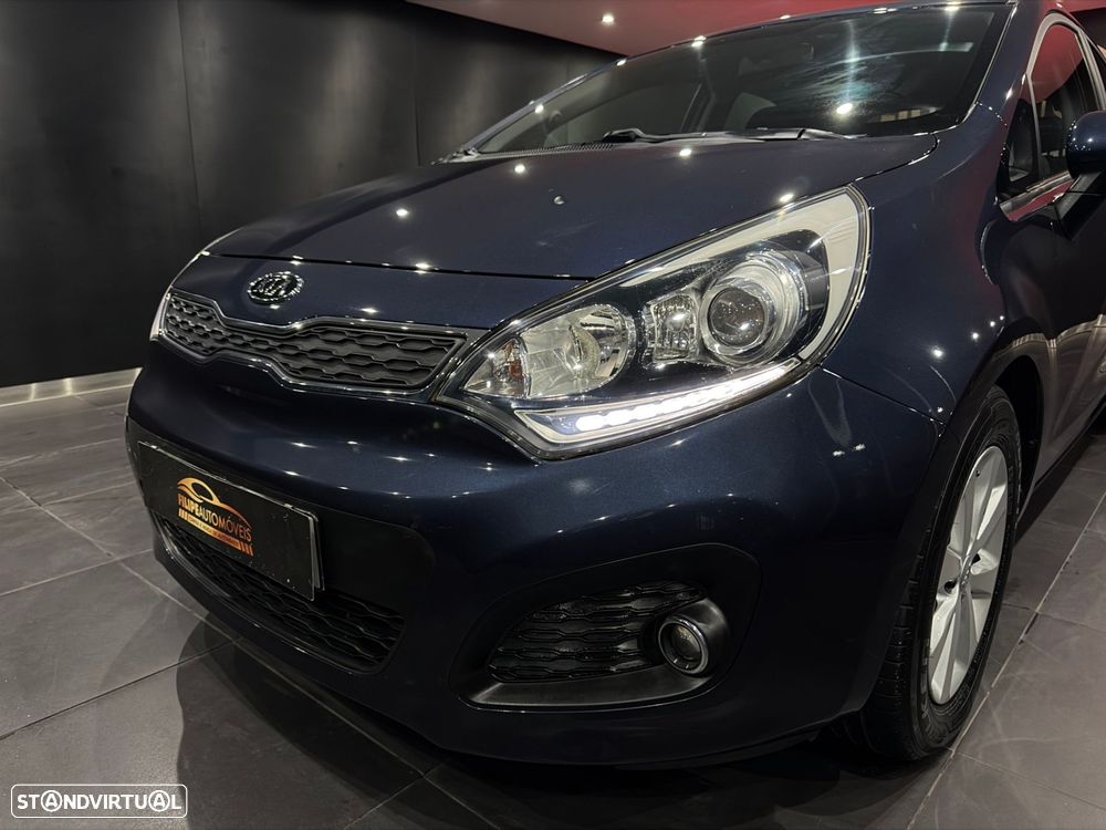 Kia Rio 1.4 CRDi EX - 10