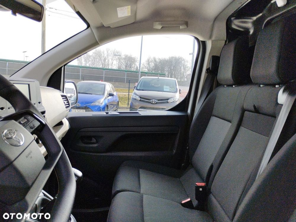 Toyota PROACE - 10