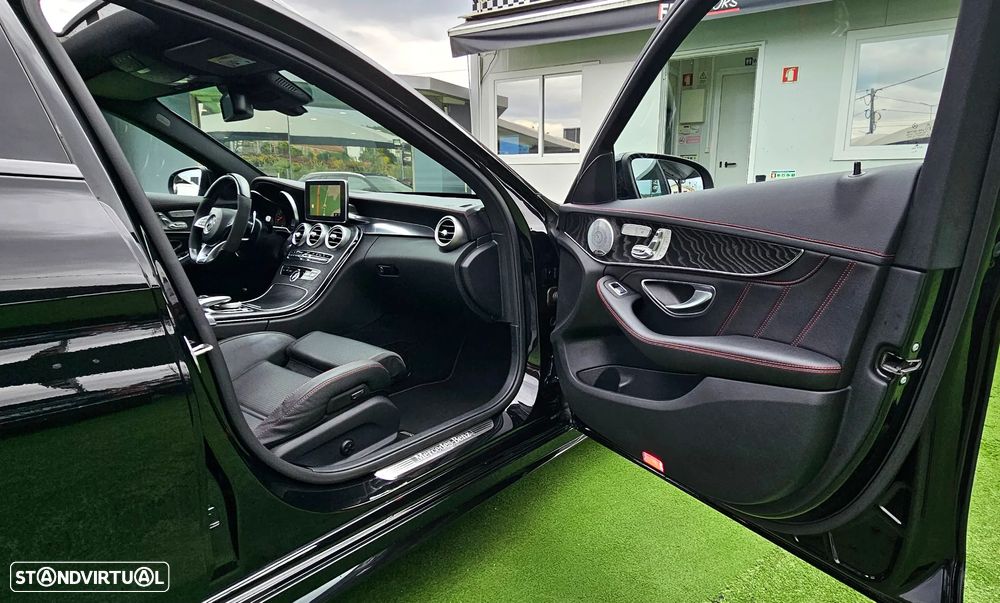 Mercedes-Benz C 43 AMG 4-Matic - 30