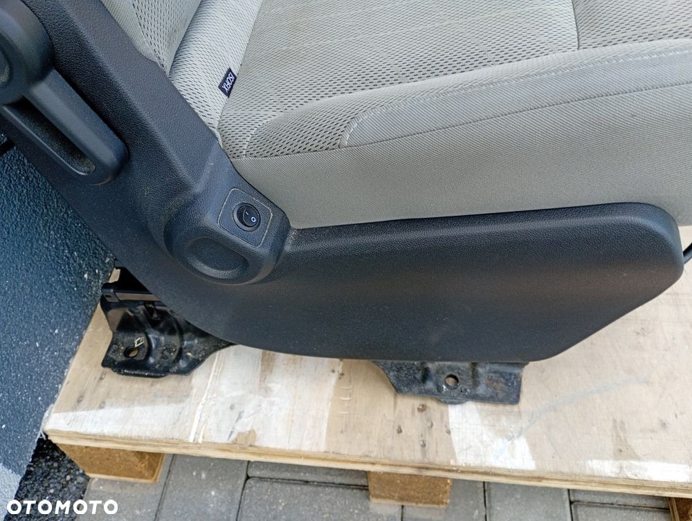 fotele przód kanapa tył wykładzina osłony citroen berlingo II peugeot partner II 08-18r europa - 22